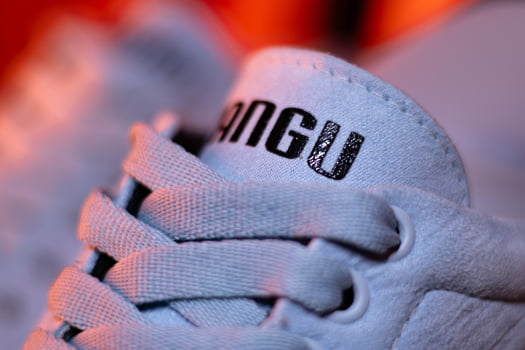 TENIS KANGU SNEAKER RESORT SUED PREMIUM COR ÁQUA SOLA BRANCA